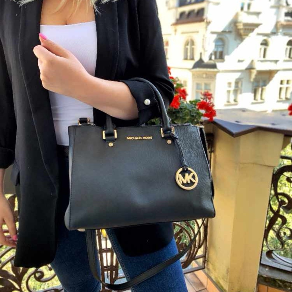 Michael Kors Large Saffiano Satchel Bag